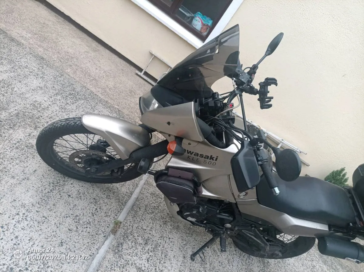 2005 Kawasaki KLE 500 - Image 4