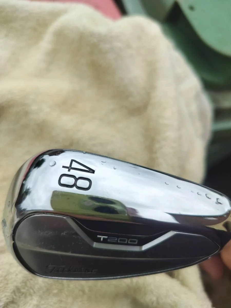 Titleist T200 48deg gap wedge new - Image 4