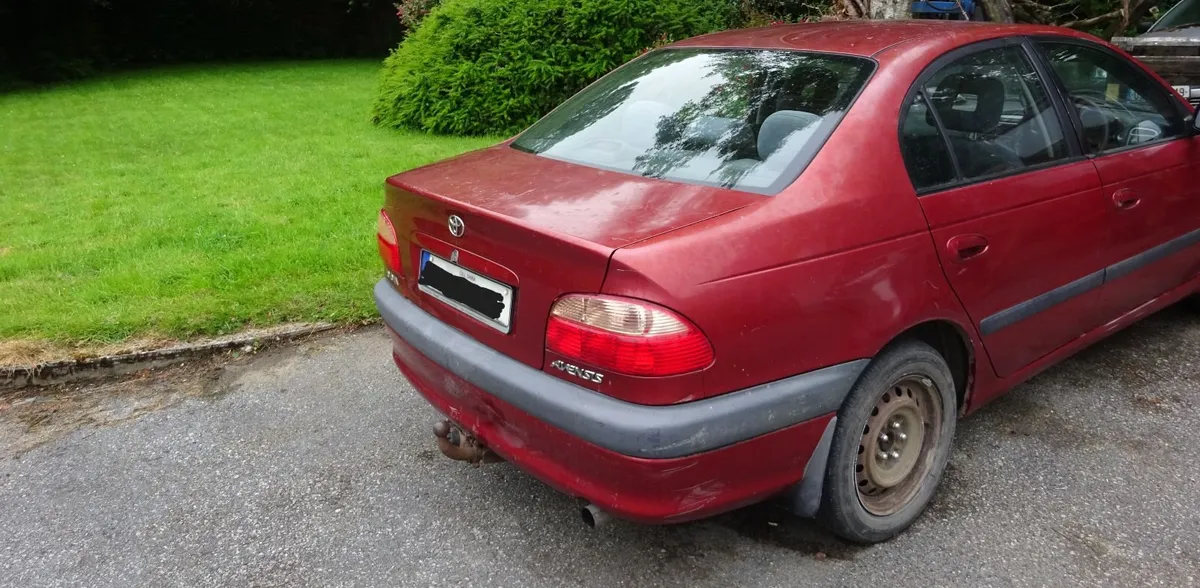 Toyota Avensis 2002 - Image 3
