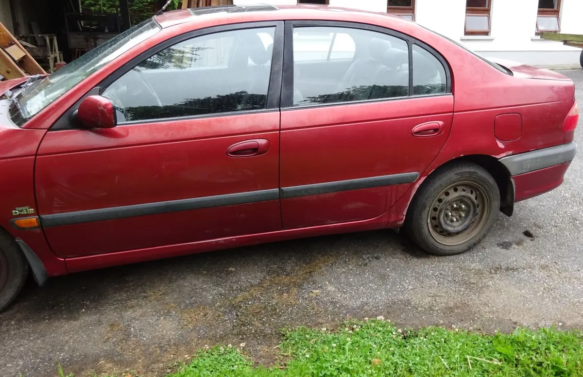Toyota Avensis 2002 - Image 4