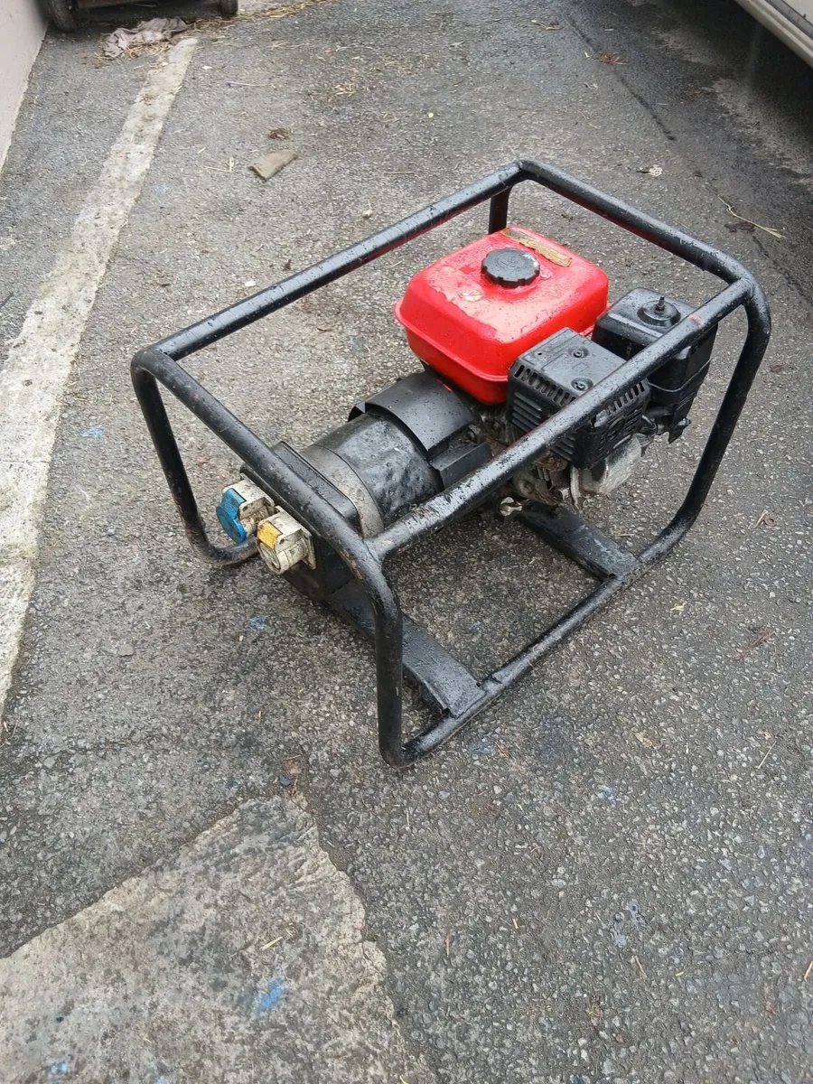 Honda stephill generator working 💯 priced - Image 2