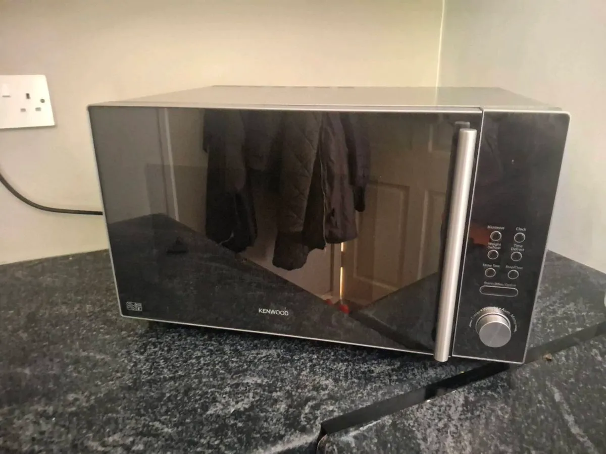 Microwave - Image 1