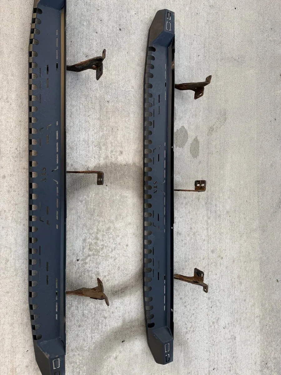 Side steps - Image 2