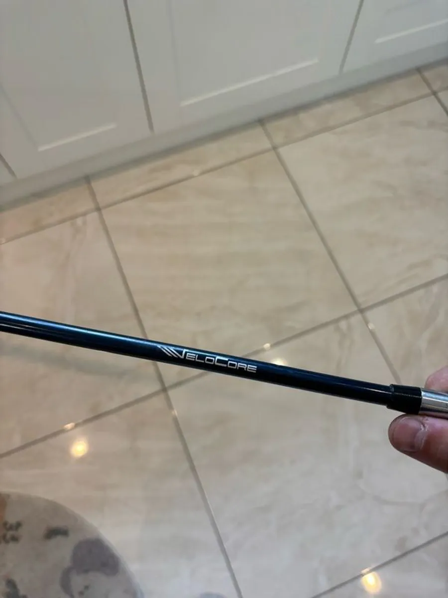 Titleist T200 3 iron with blue velocore - Image 4