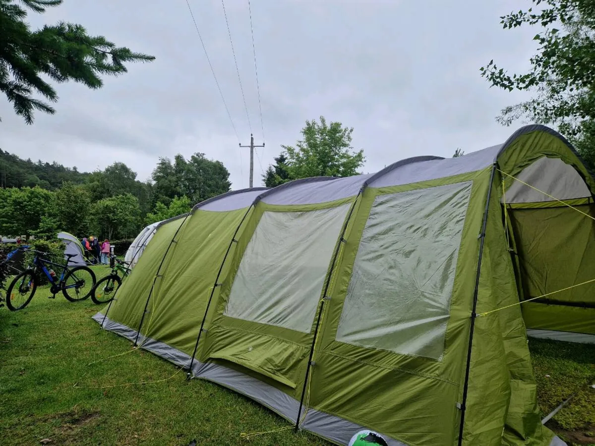 Vango 6 men XL tent - Image 1