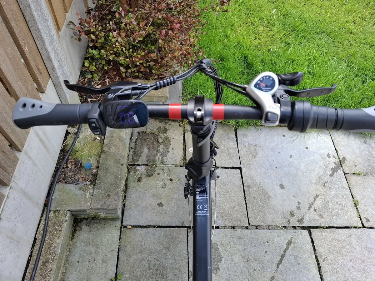 Fiido D4s Electric Bicycles (two for sale) - Image 4