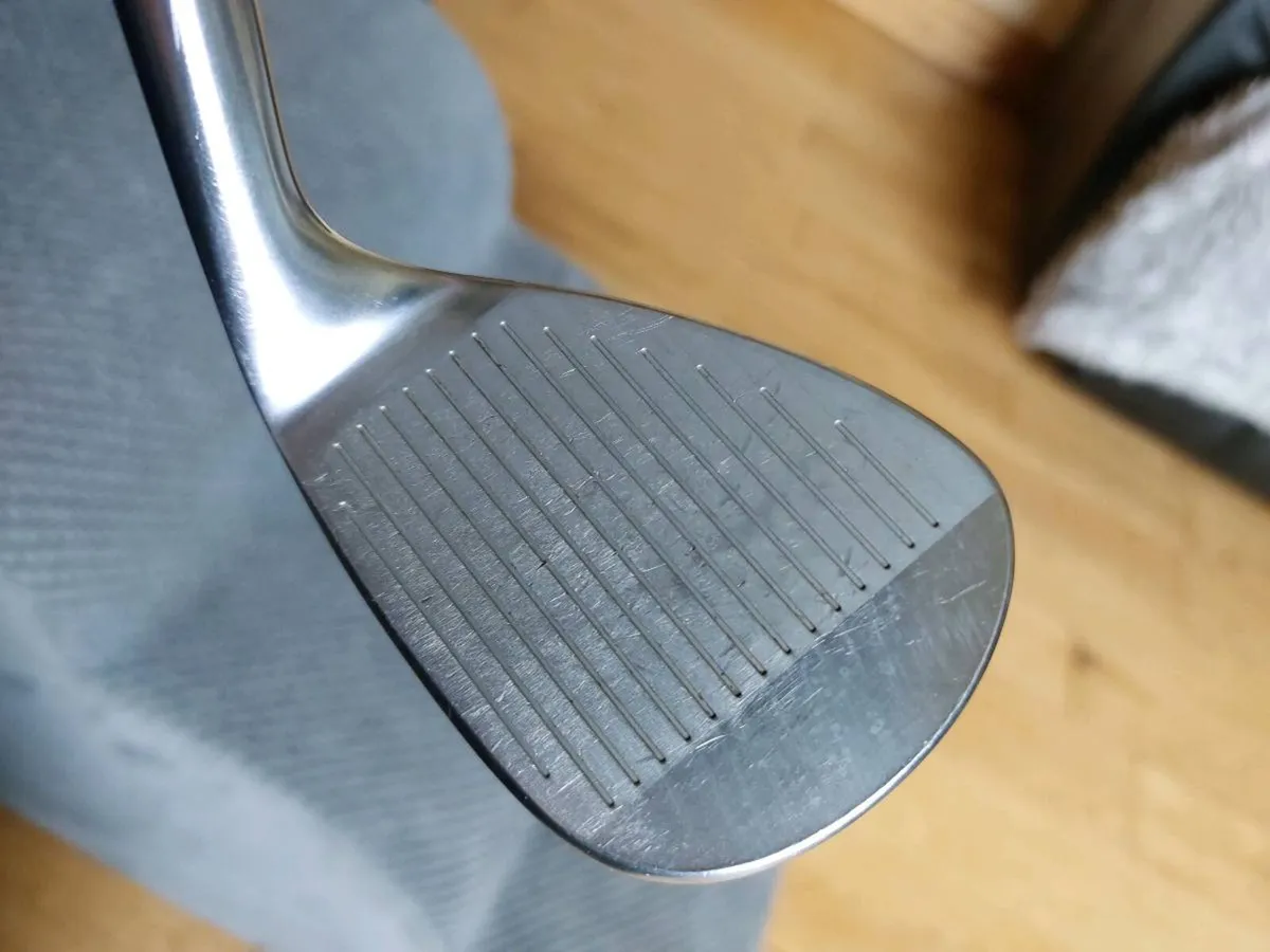 Mizuno wedge - Image 3