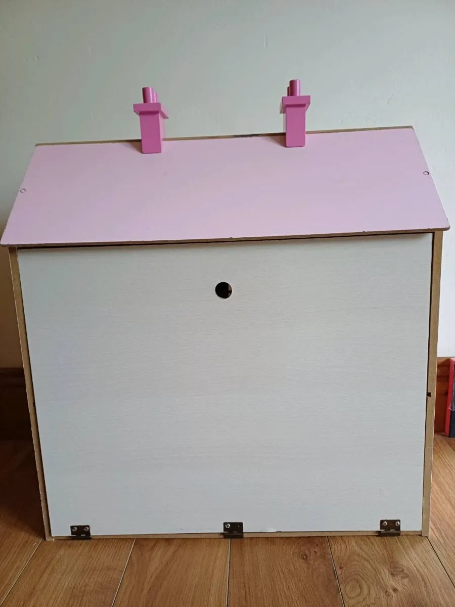Dolls house - Image 2