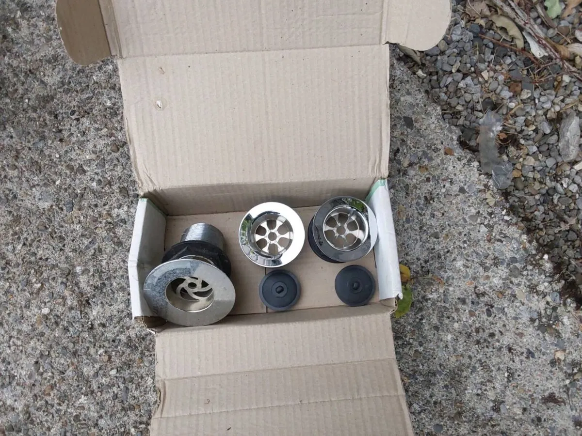 Selection of brand new sinks taps and waste outlet - Image 4