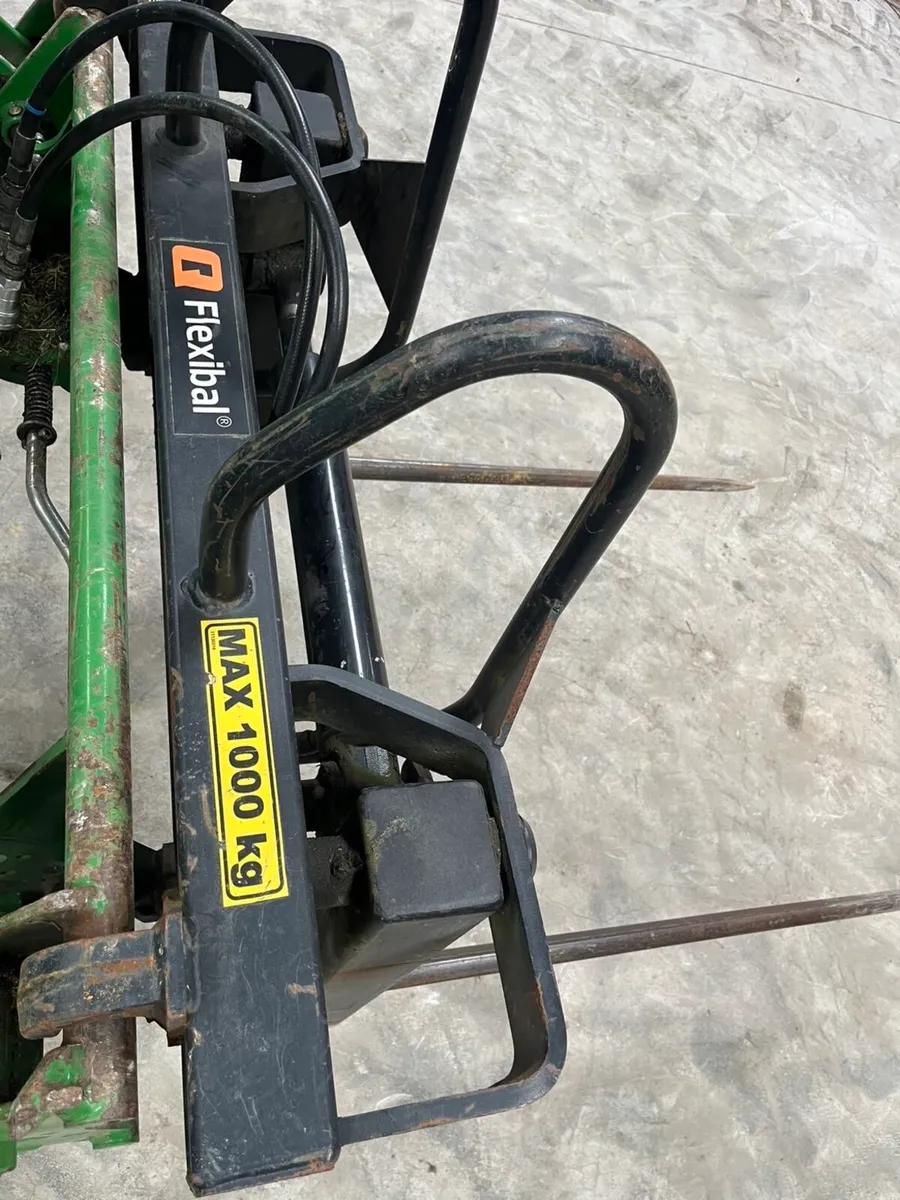 Bale handler - Image 4
