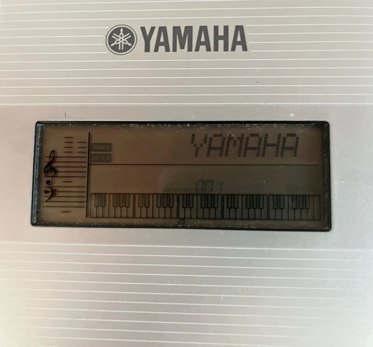 Yamaha Keyboard - Image 2