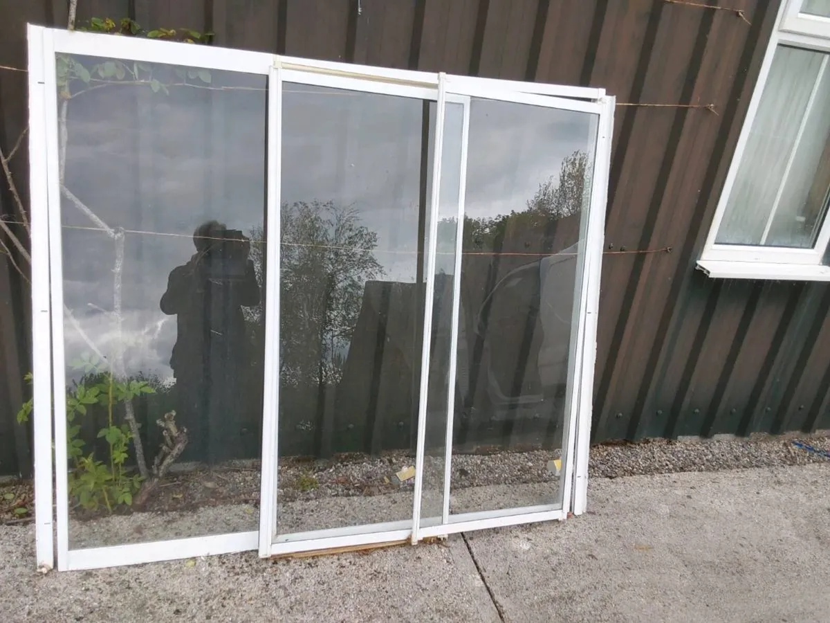 Sliding Shower door to fit standard bath - Image 2