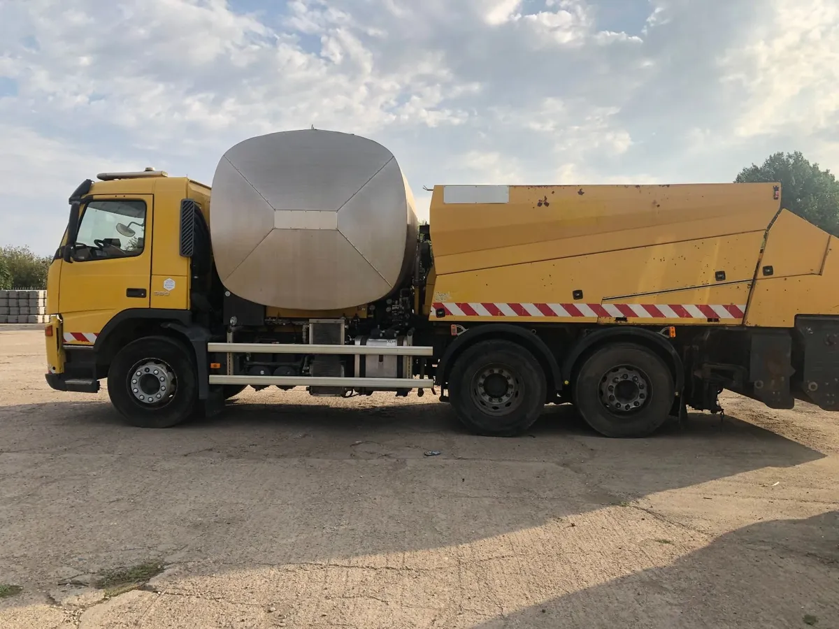 Tar Bitumen Sprayer - Image 2