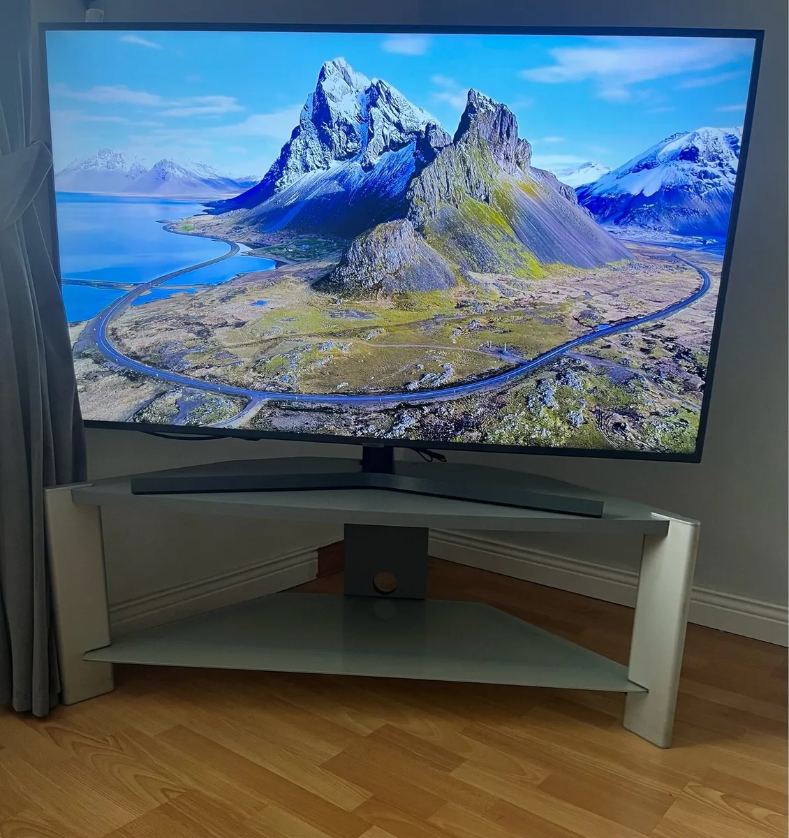 Samsung 55 inch UHD Smart TV for sale
