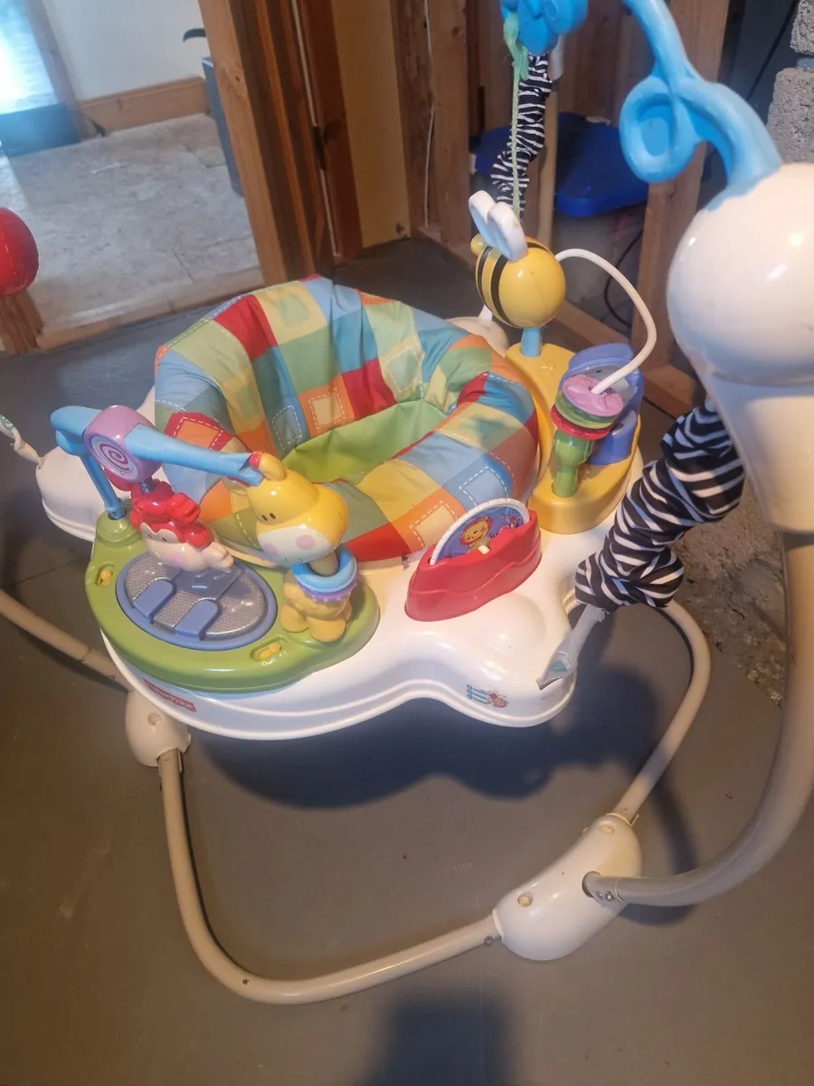 Baby jumperoo - Image 2