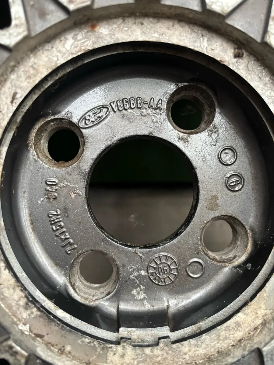 Genuine Sierra Cosworth Alloy Wheels 3dr - Image 3