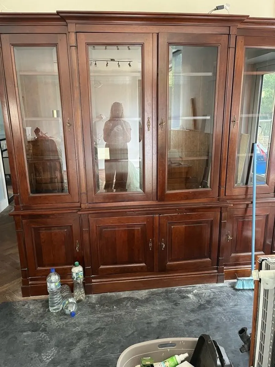 bookcase - Image 1