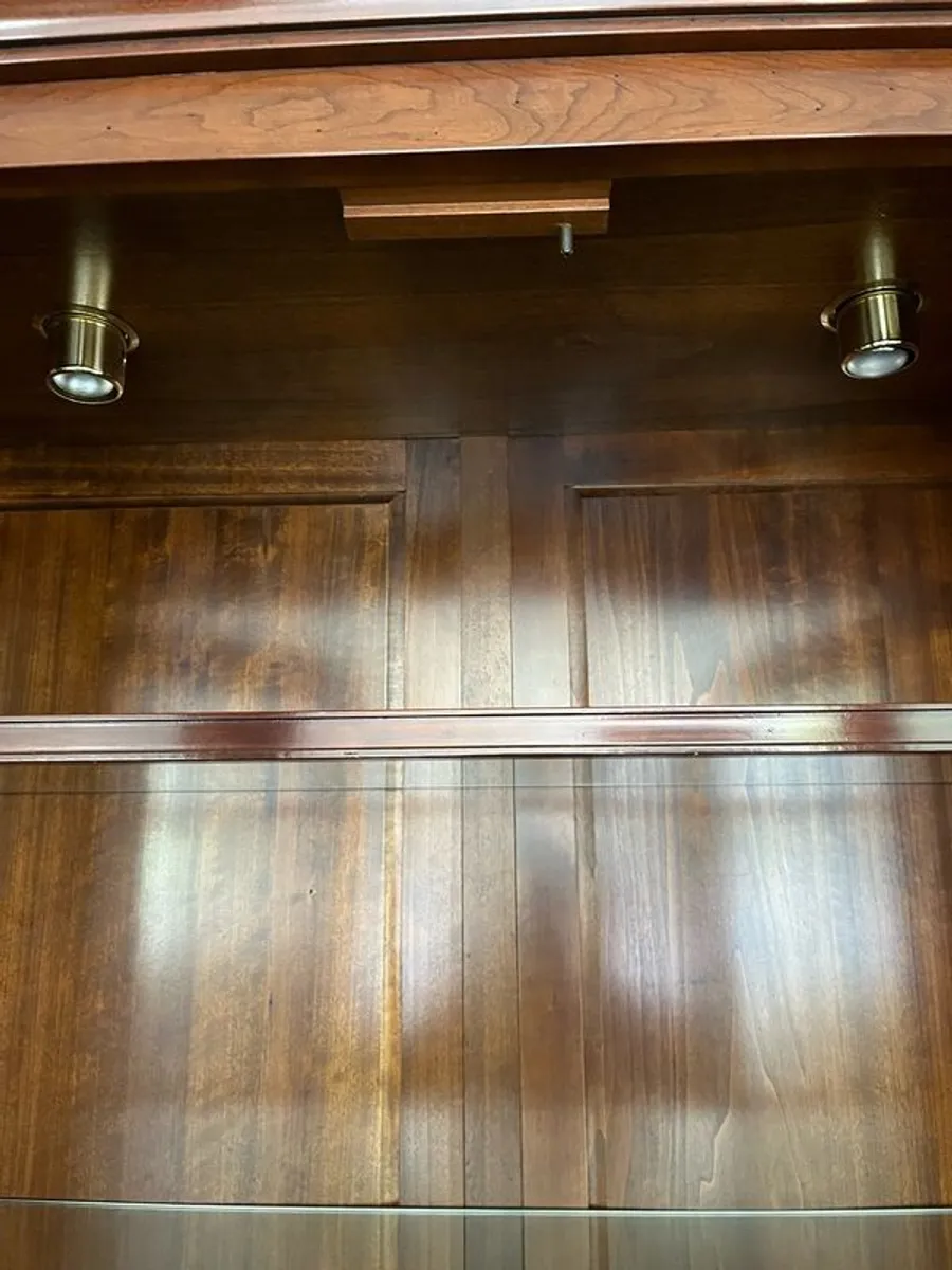bookcase - Image 3