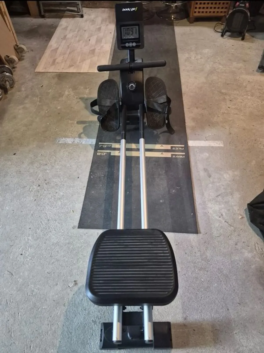 Rowing machine - Image 3