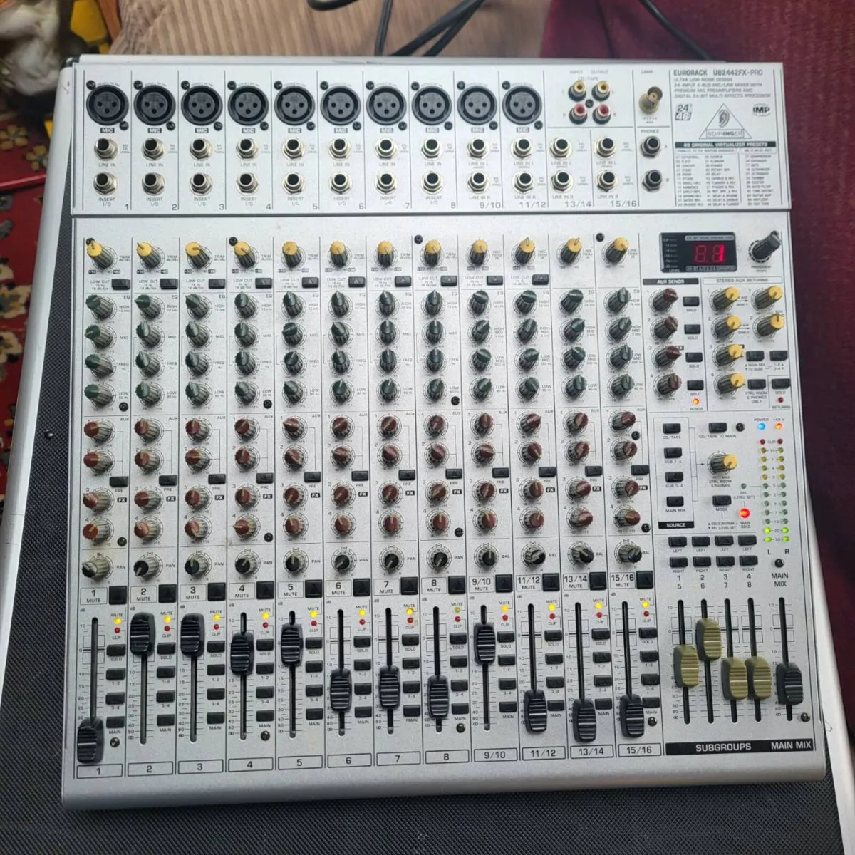 Beringer Eurorack UB2442FX-PRO Mixer - Image 1