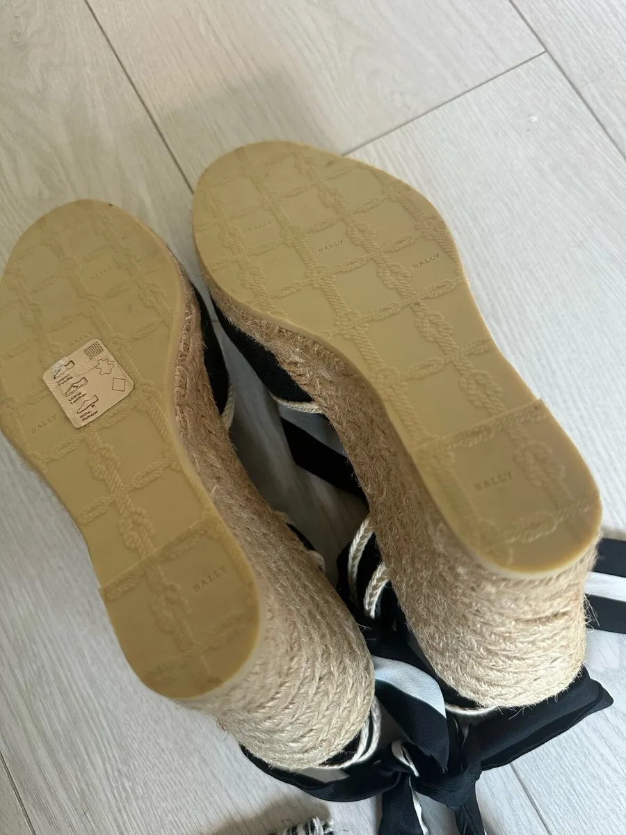Bally Ribbon Wedges - Image 4