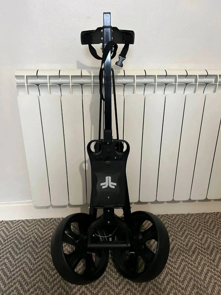 Golf Trolley Fastfold 2 Wheel - Image 3