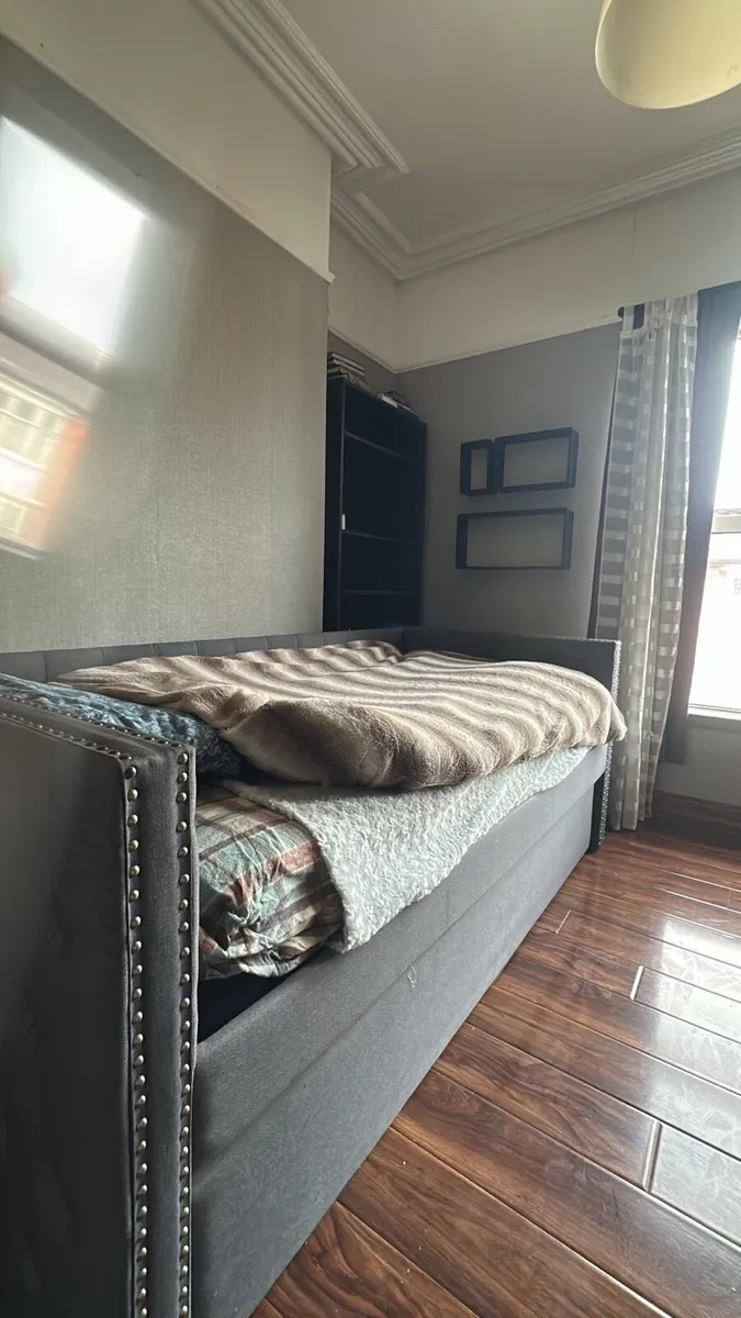Room for rent - Image 1