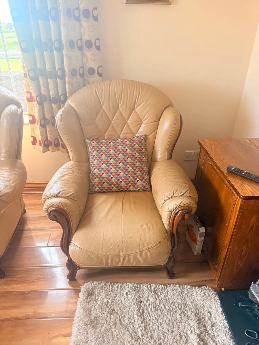 3 piece leather suite - Image 3