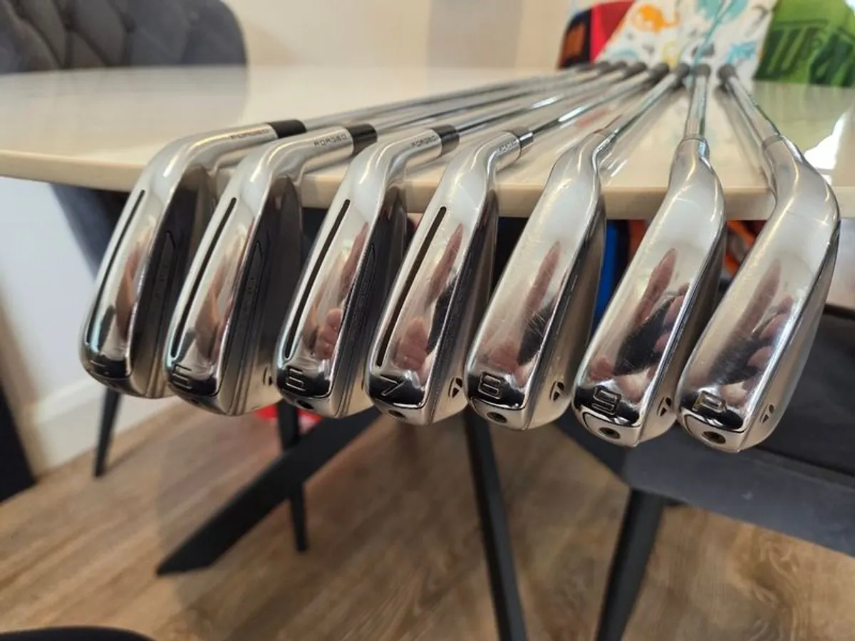 Taylormade P790 Irons (2019 Model) - Image 2