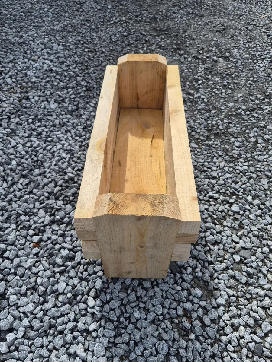 Planters - Image 1