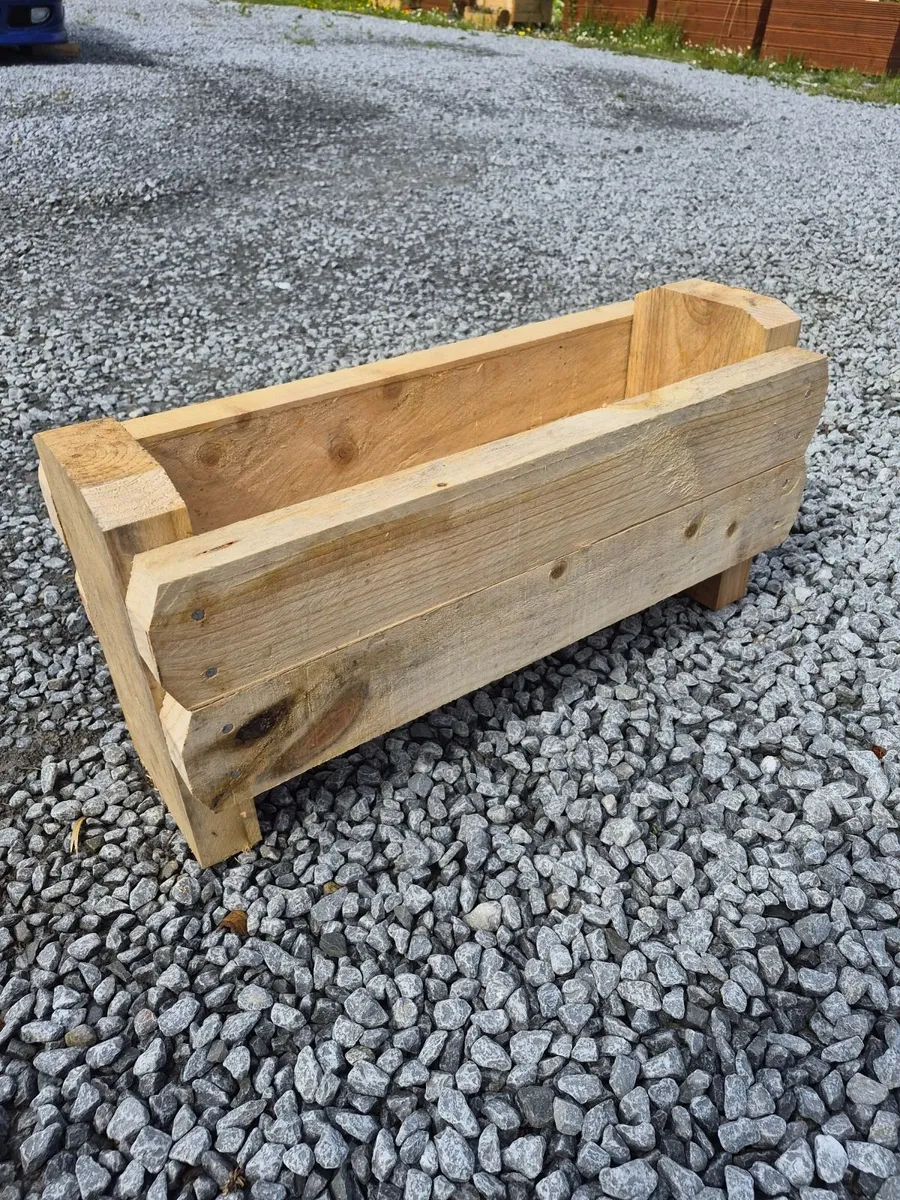 Planters - Image 2