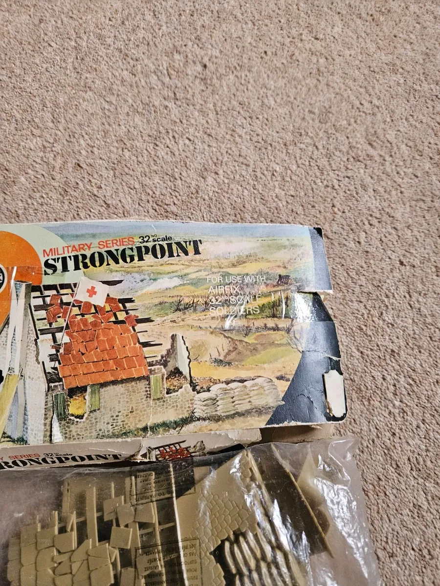 Vintage Airfix Strongpoint 1.32 - Image 3