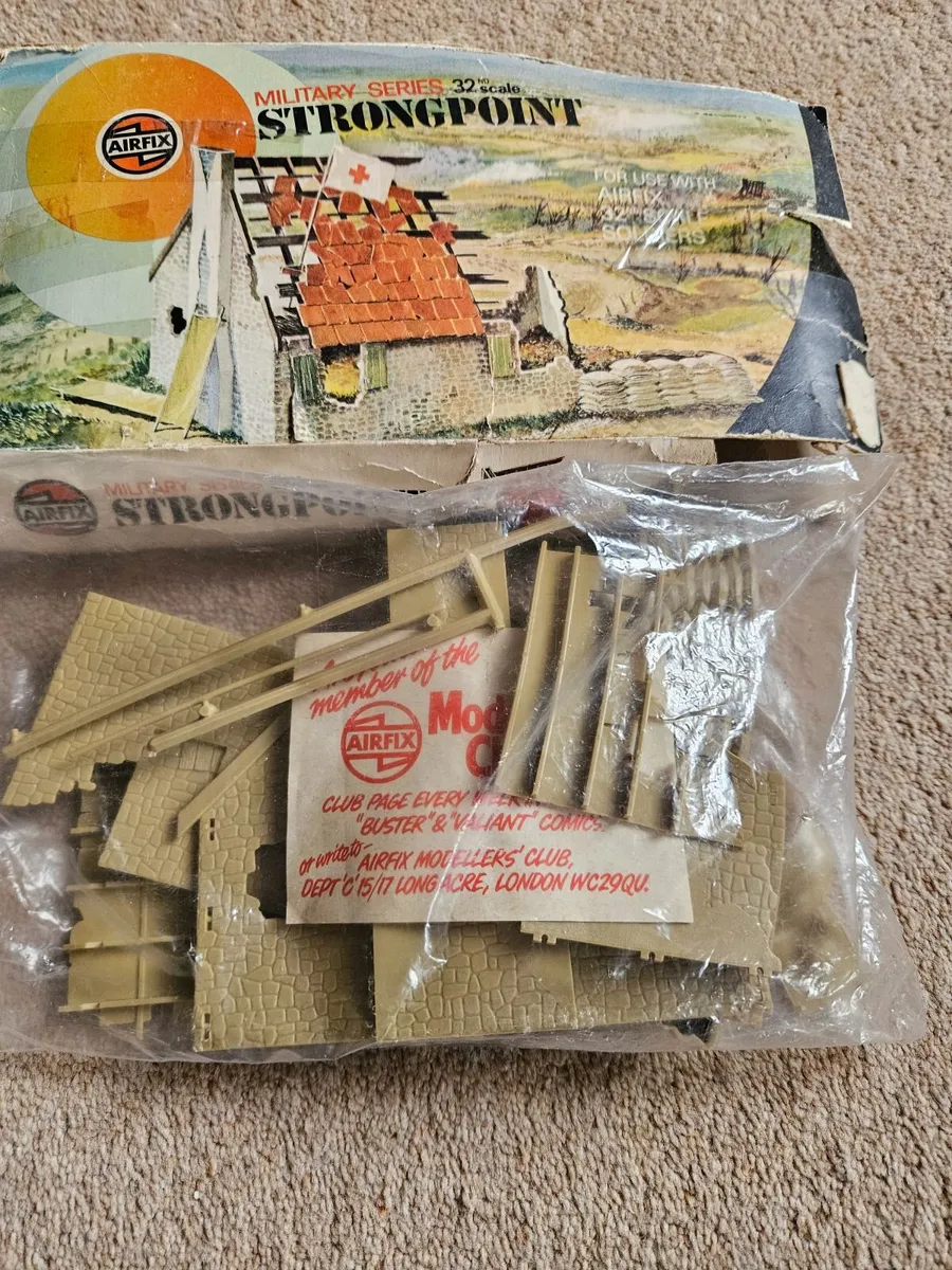 Vintage Airfix Strongpoint 1.32 - Image 2