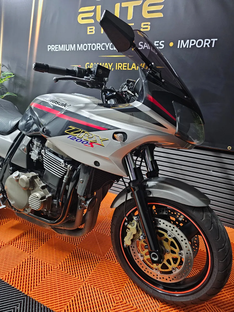 Kawasaki zrx 1200S - Image 4