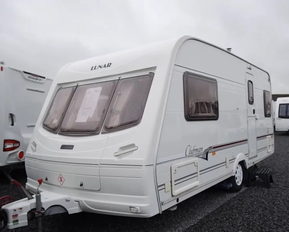2005 AVONDALE CARAVAN 470/2 - Image 1