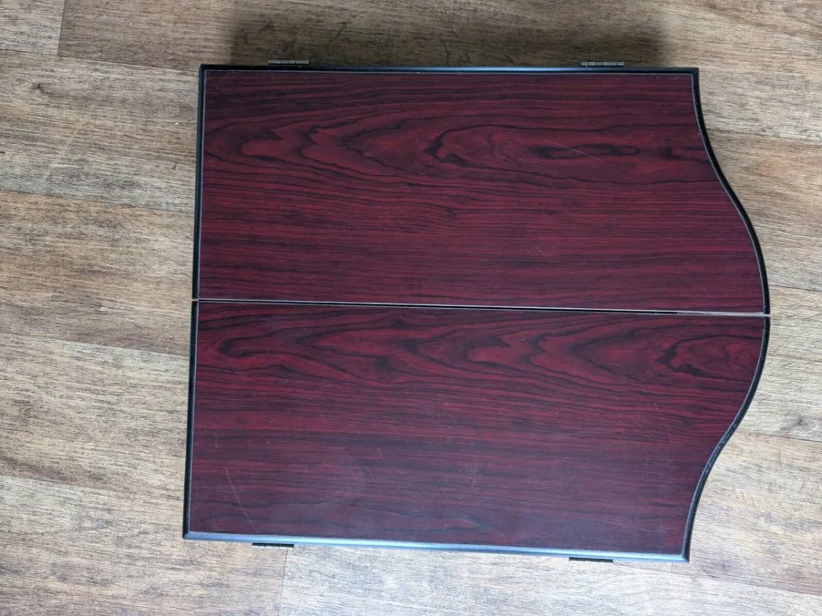 Dartboard + cabinet - Image 2