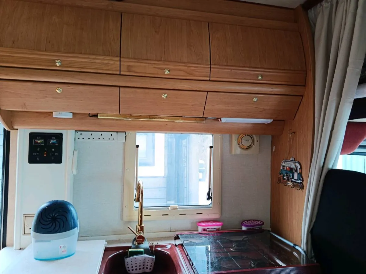 Campervan - Image 2