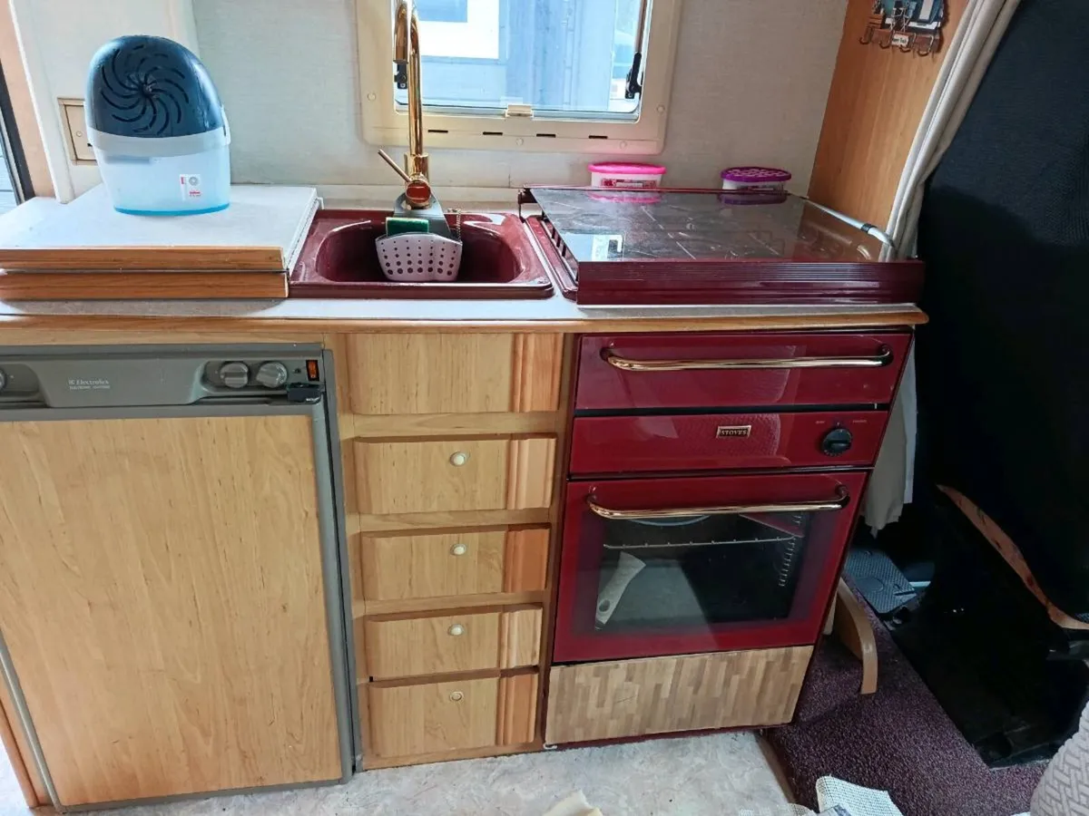 Campervan - Image 3