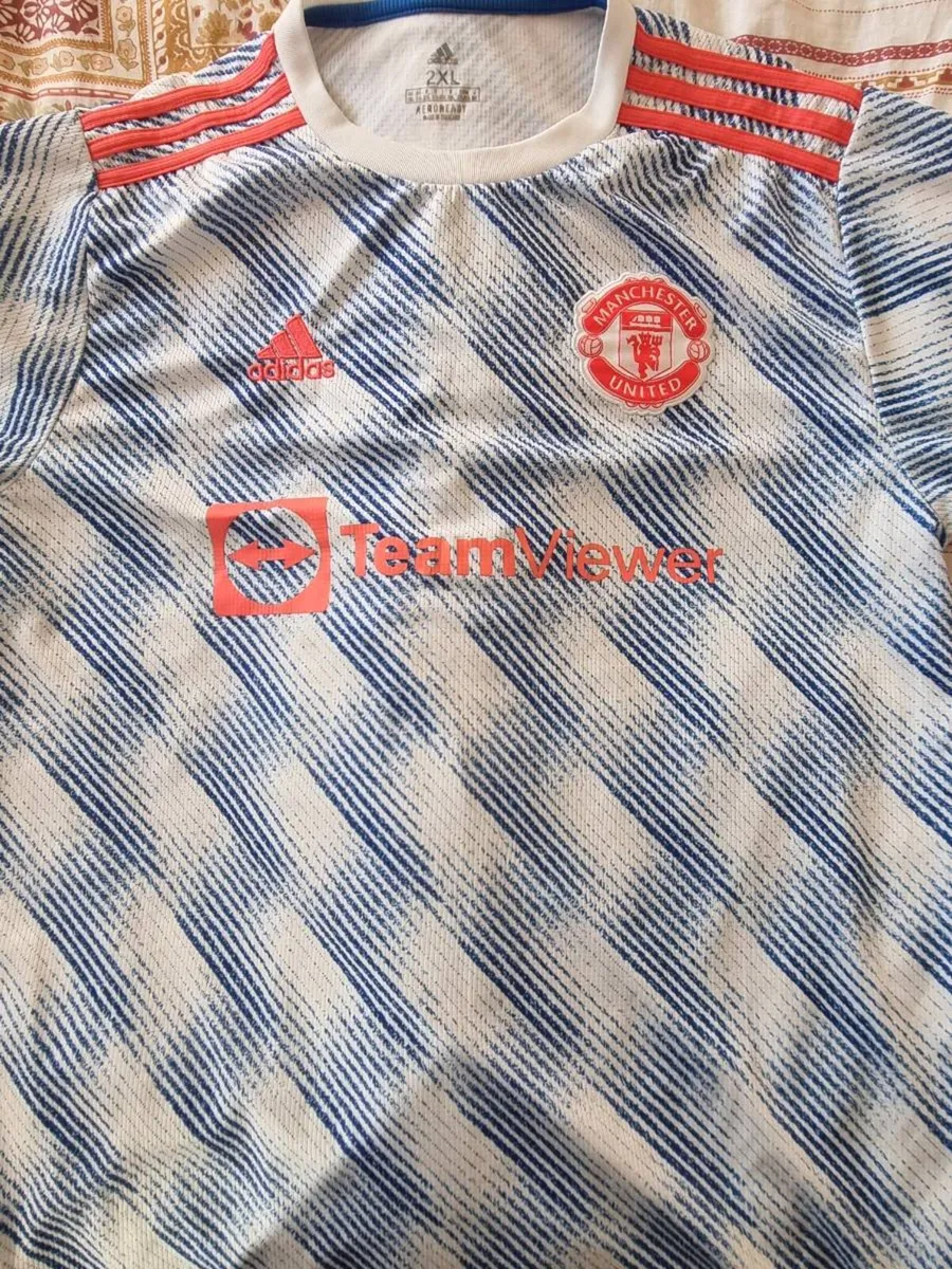 Man United Bundle - Image 4