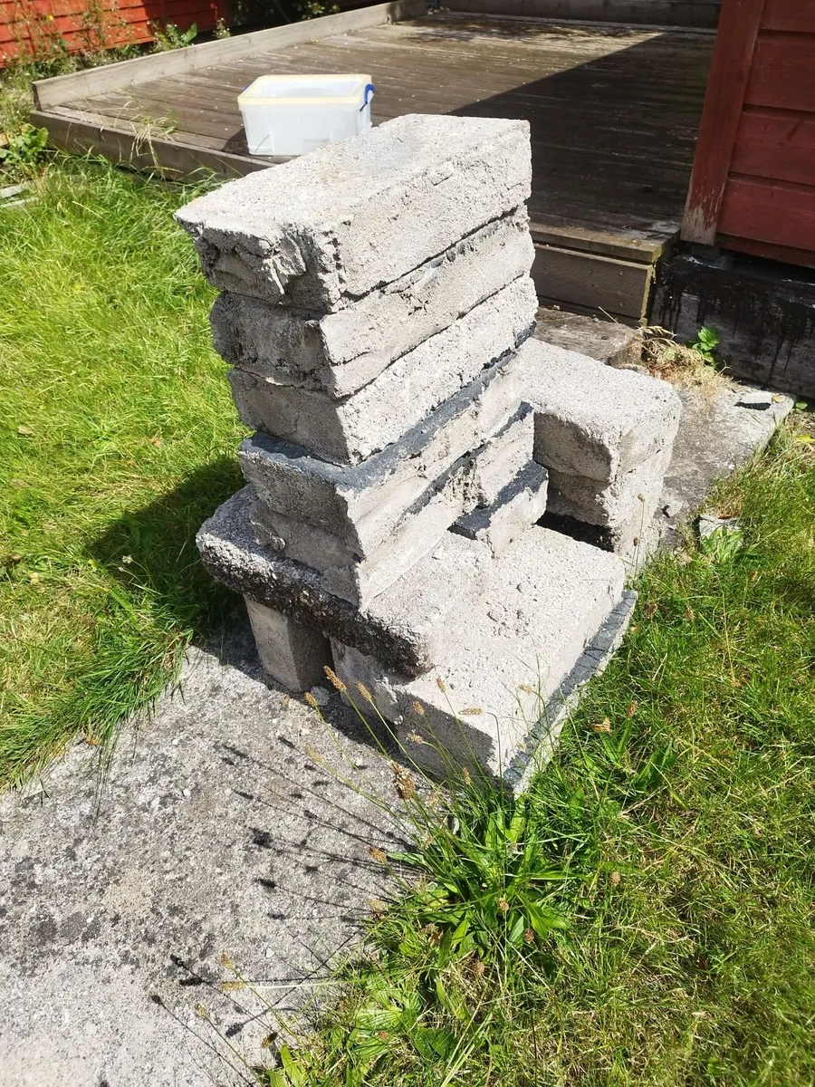 Free Concrete Blocks Used 85 - Image 1