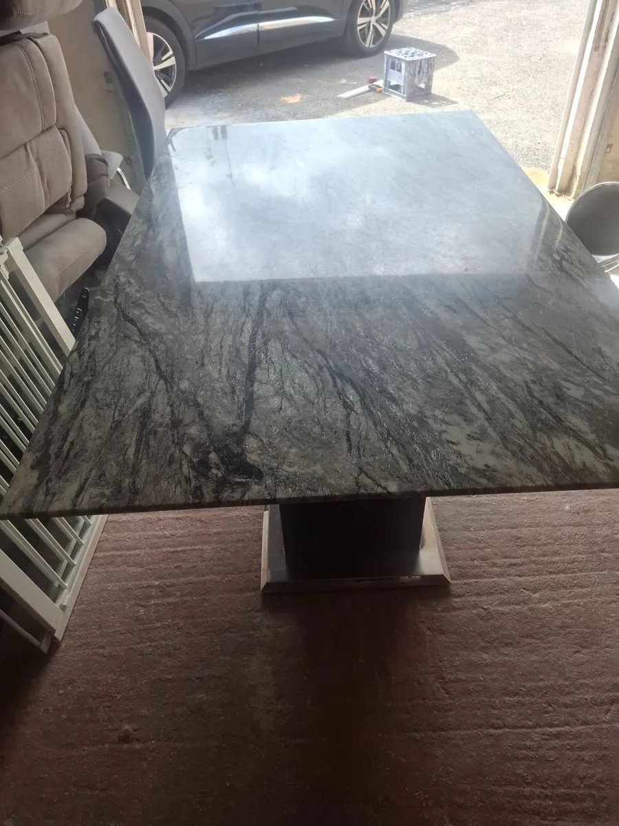 Marble kitchen table and chairs - Image 4