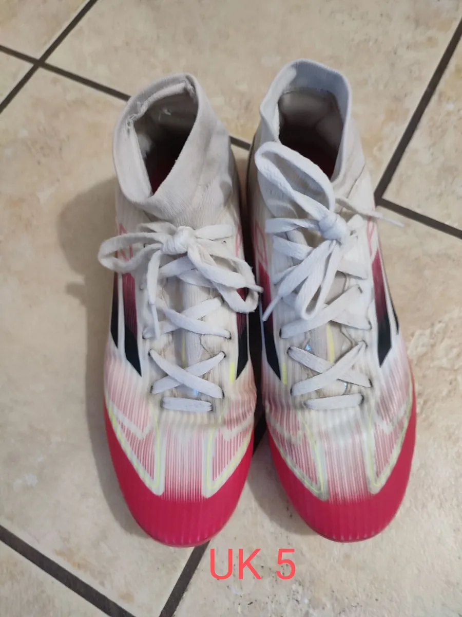 Football shoes - Image 3