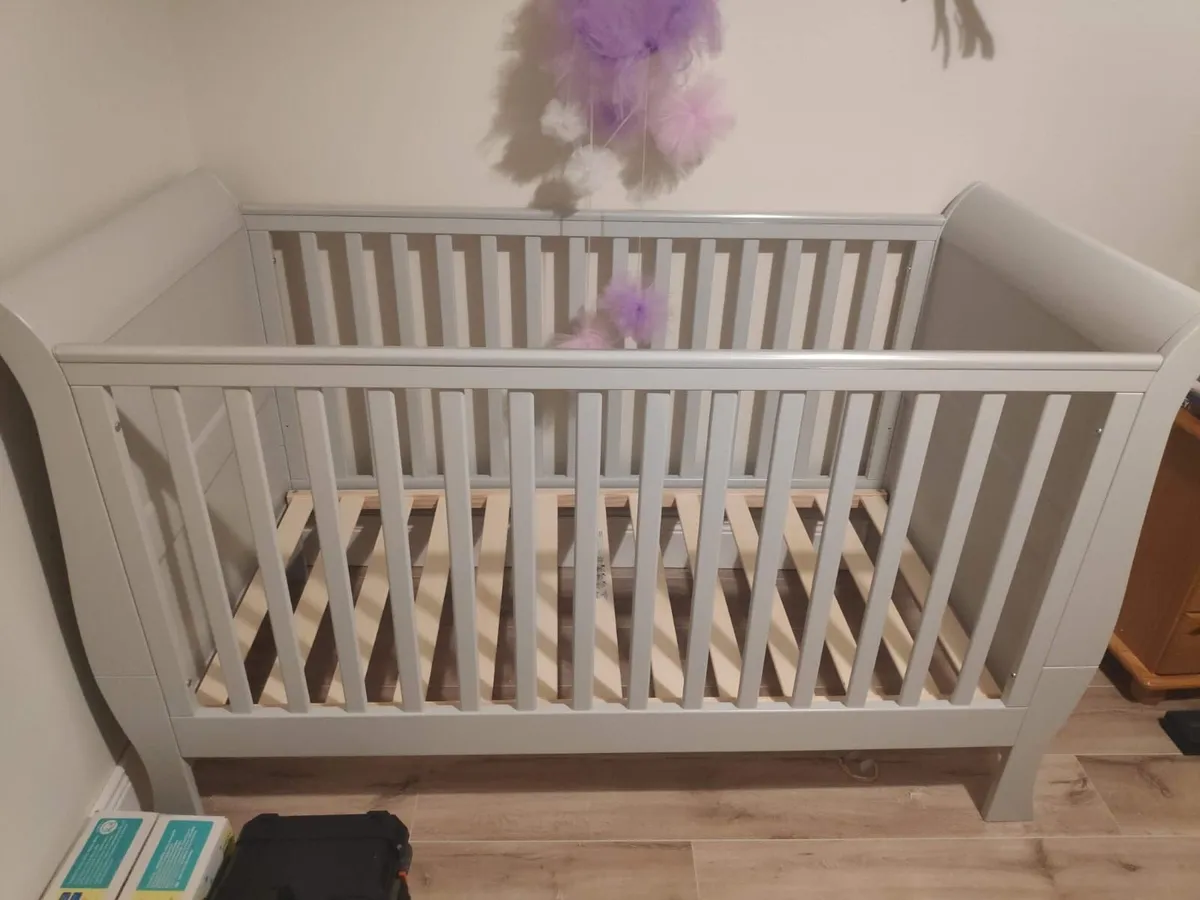 Nursery furniture - Image 1