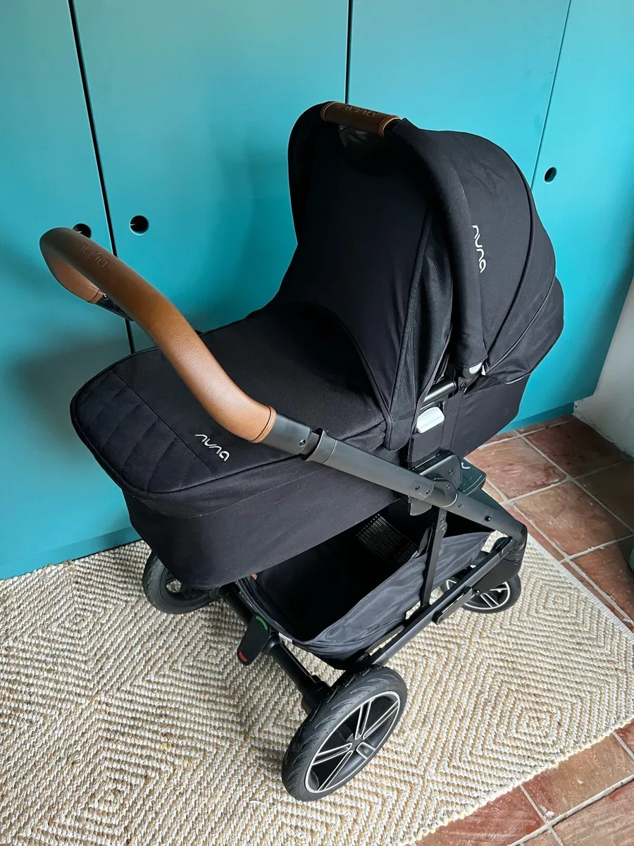 Buggy Nuna mixx/car seat - Image 1