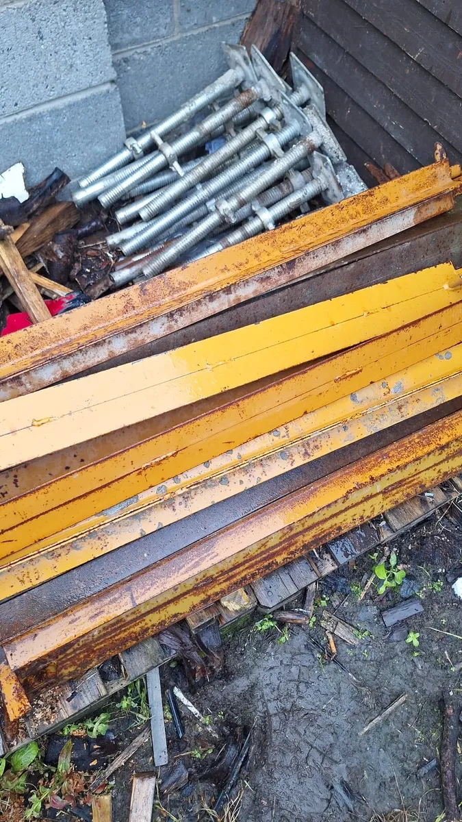 Scaffolding - Image 4