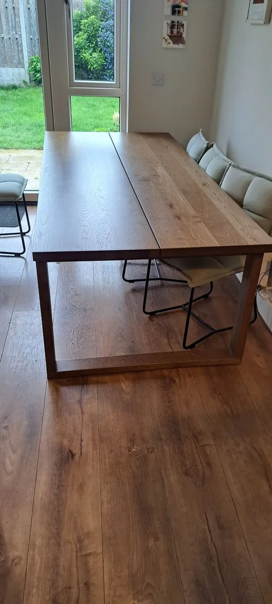 Dinning Table - Image 3