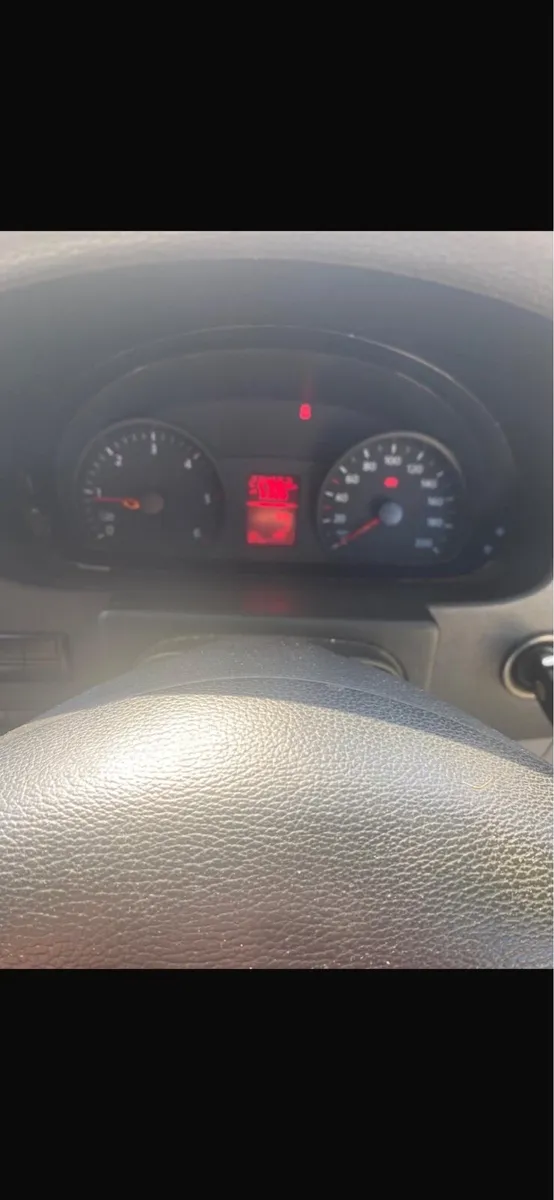 152 Volkswagen Crafter - Image 3