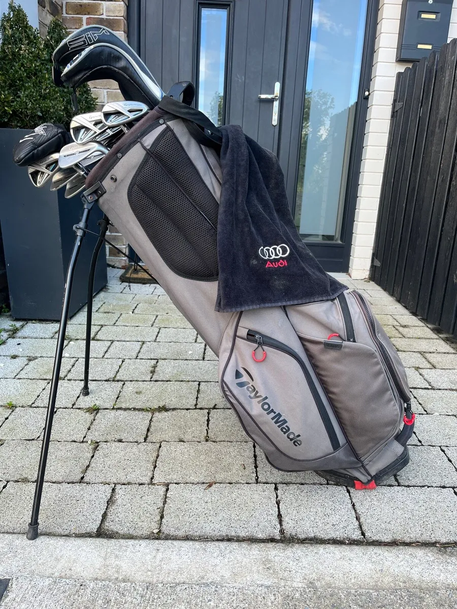 Taylormade Flextech Crossover 14-Way Stand Bag - Image 2