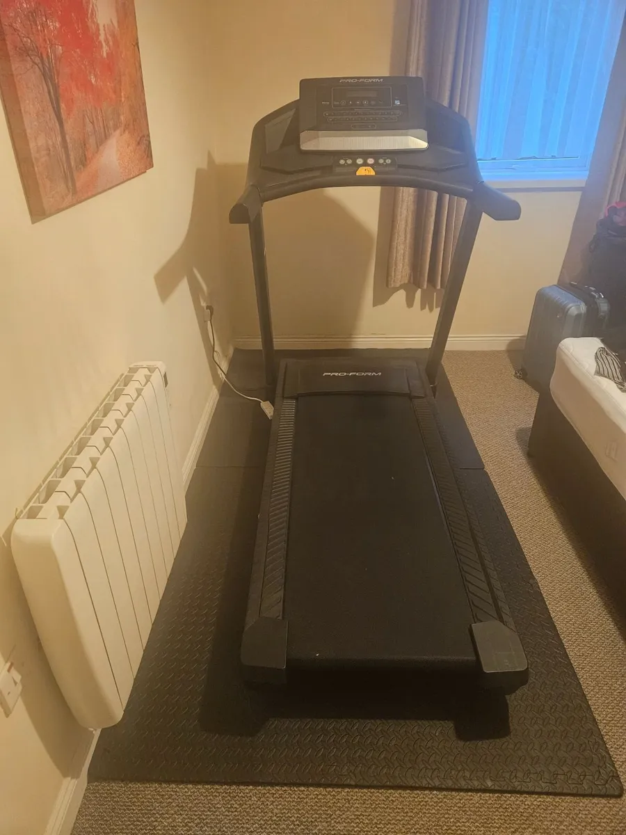 Treadmill - Image 1