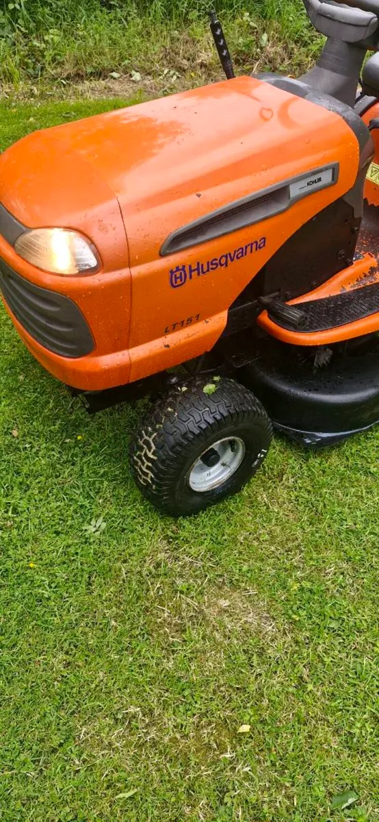 Husqvarna LT 151 - Image 2